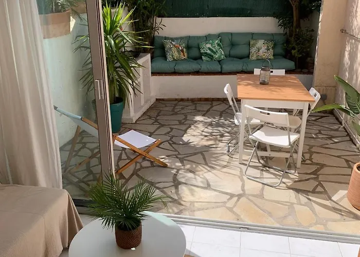 Bright With Small Terrace 公寓 Fréjus