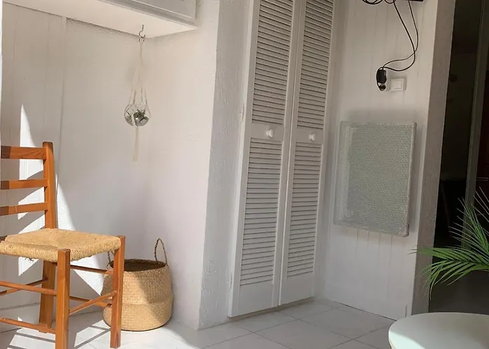 Bright With Small Terrace